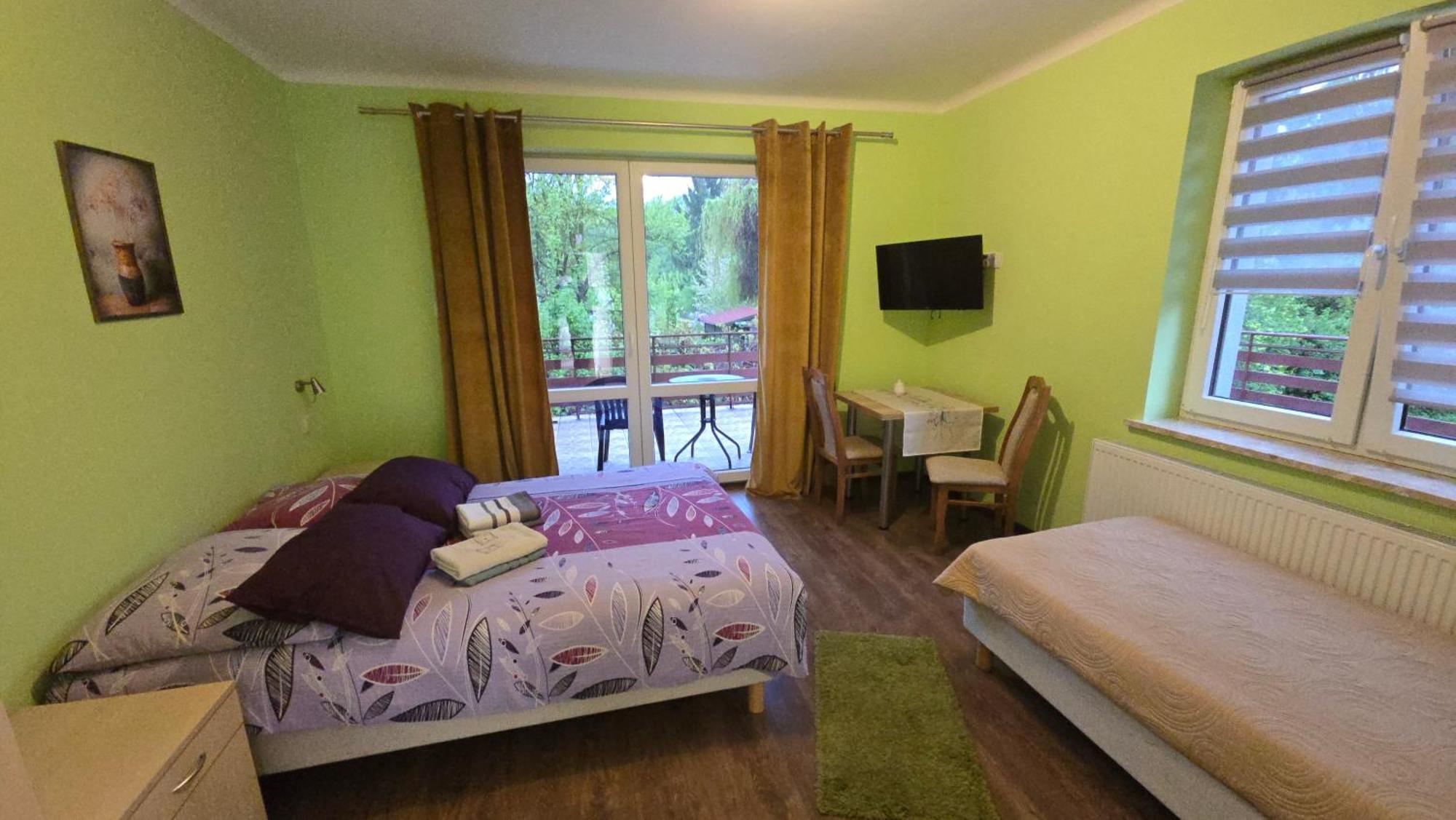 Pokoje Goscinne Stokrotka Nałęczów Exterior foto